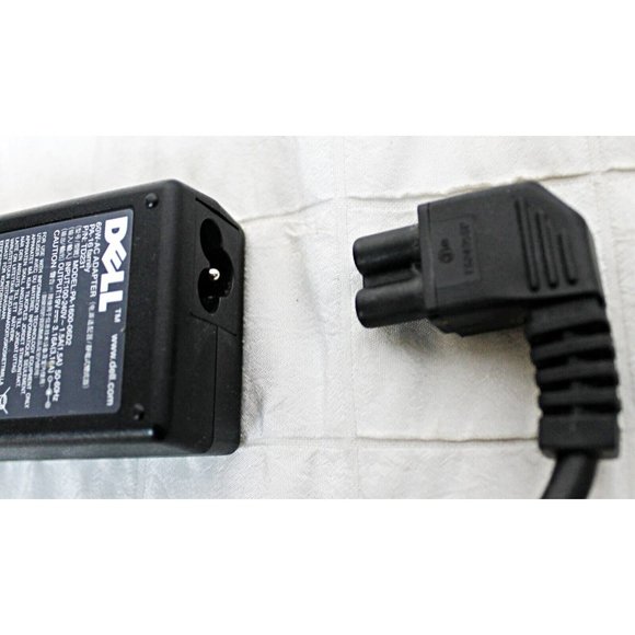 Dell Model PA - 1600 - 06D2 60W AC Adapter Inspiron Laptop Charger Power Cord - Picture 5 of 10